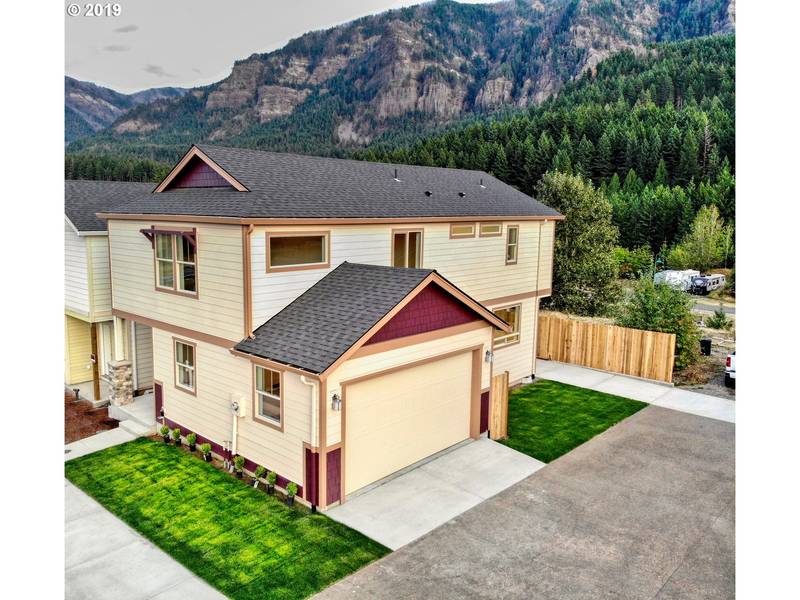 1152 CHINOOKAN DR, Cascade Locks, OR 97014