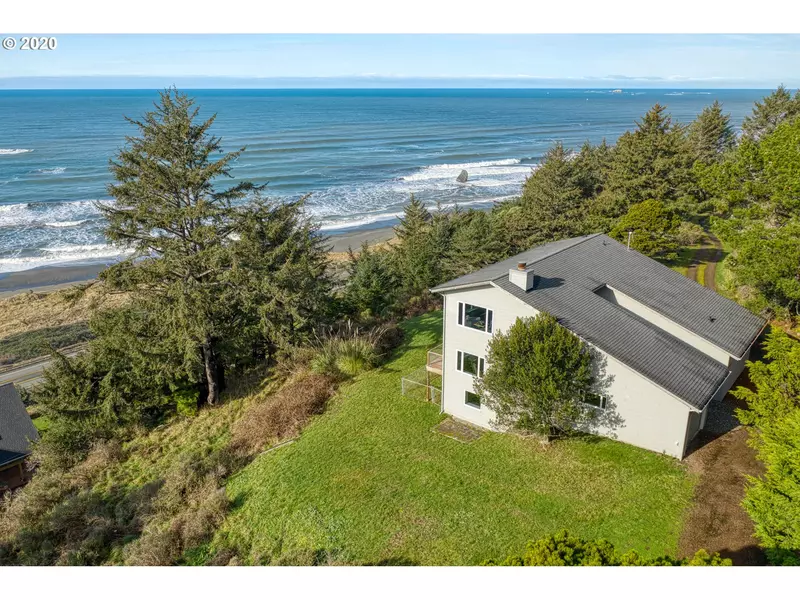 28695 KISSING ROCK RD, Gold Beach, OR 97444