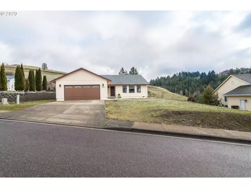 1372 NE LISA WAY, Myrtle Creek, OR 97457