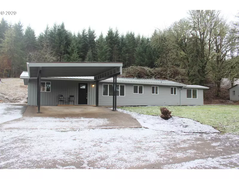 3245 MISTLETOE RD, Dallas, OR 97338