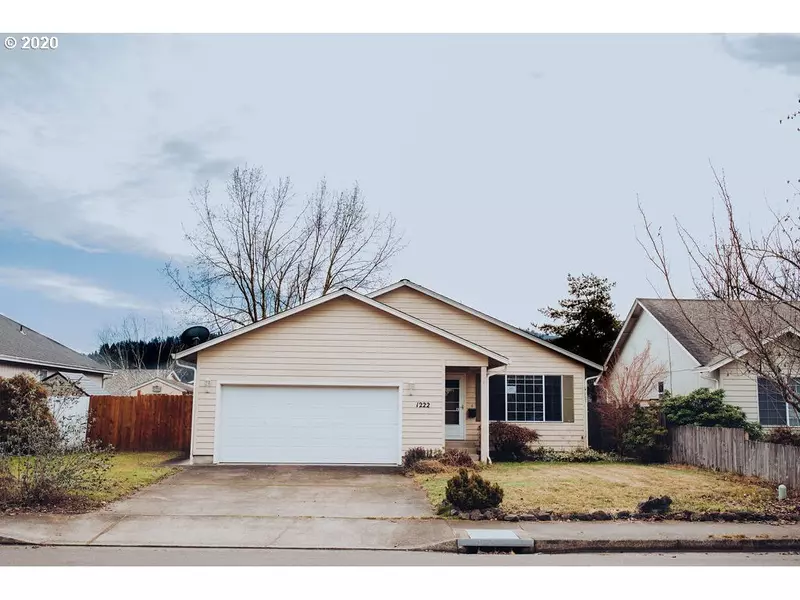 1222 E FOURTH AVE, Sutherlin, OR 97479