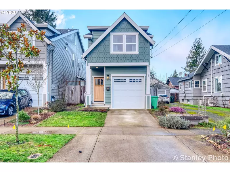 3329 NE 74TH AVE, Portland, OR 97213