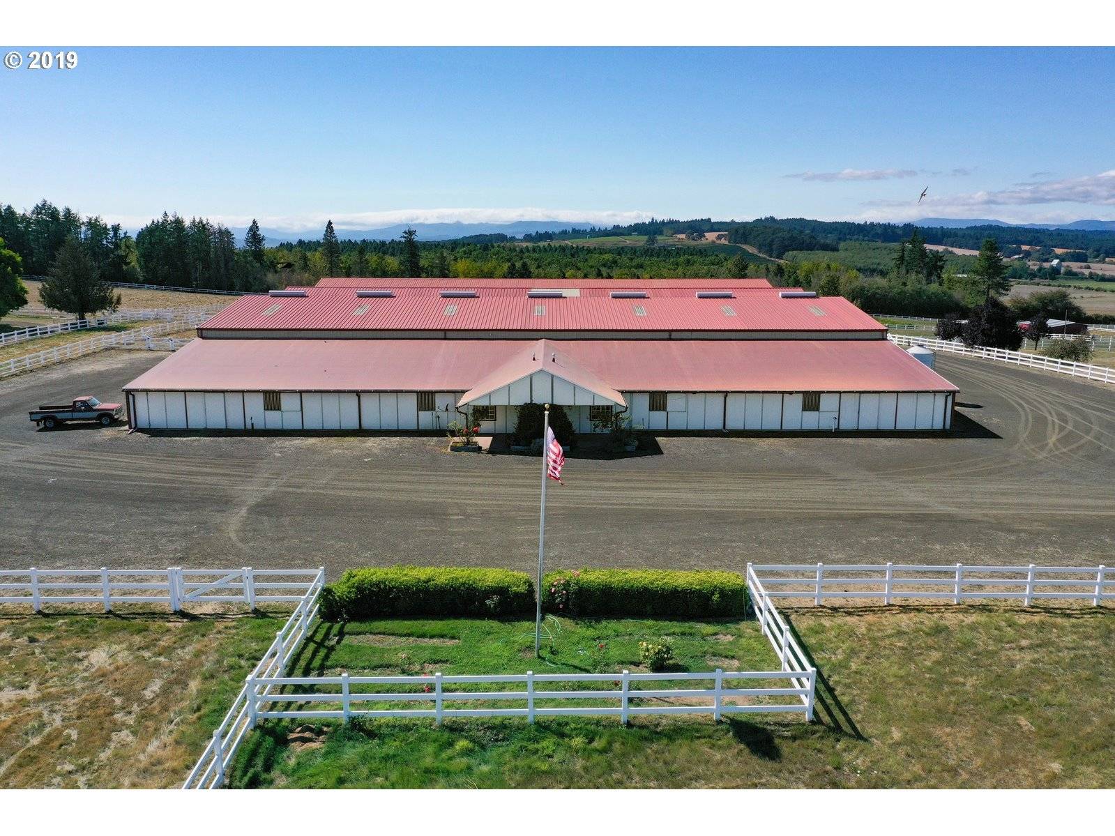 8360 HELMICK RD, Monmouth, OR 97361