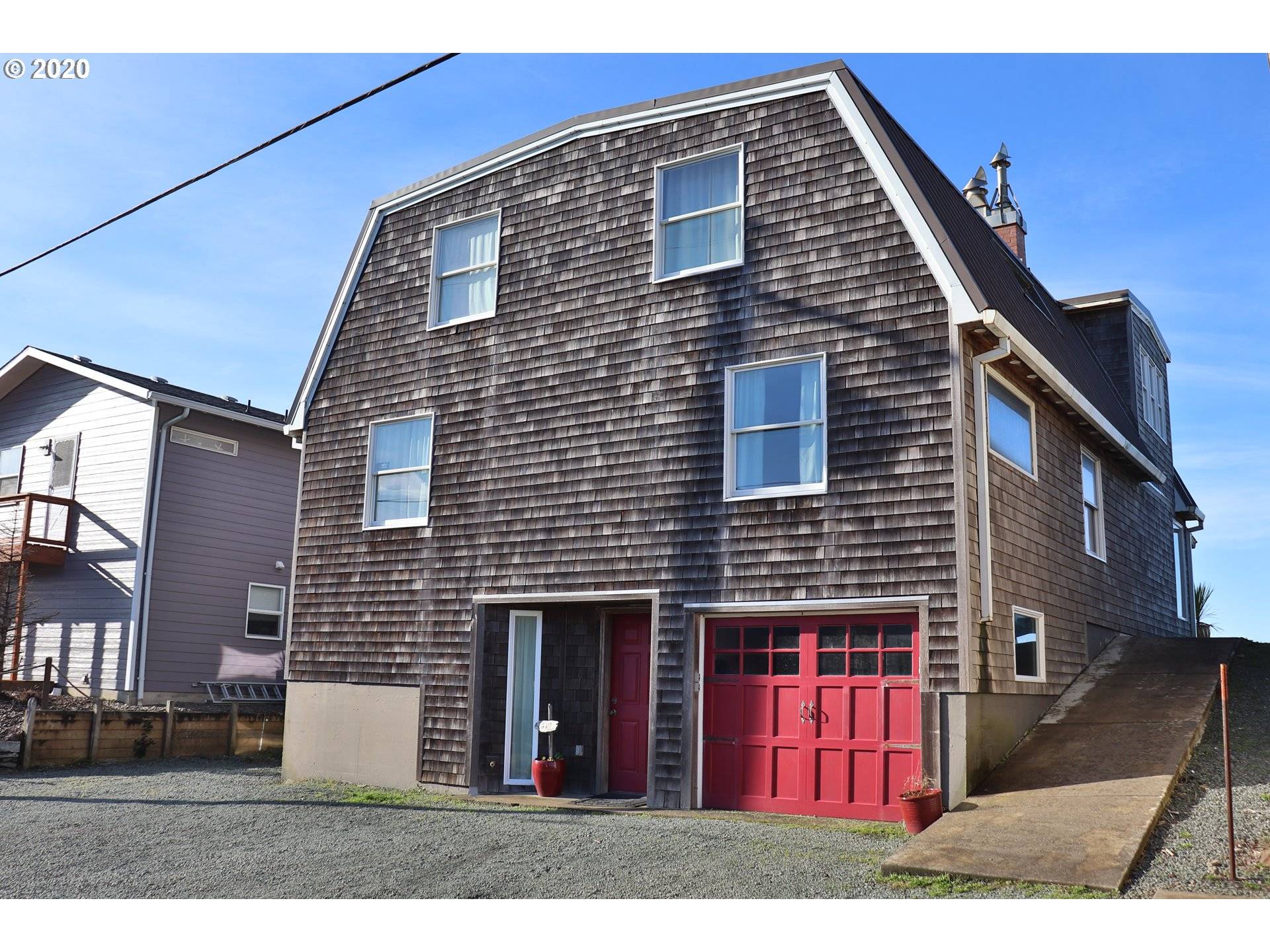 377 S PACIFIC AVE, Rockaway Beach, OR 97136