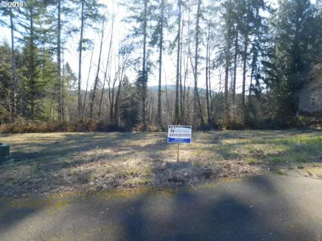 Clatskanie, OR 97016,815 NE VIRGINIA CIR