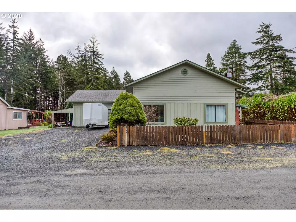 North Bend, OR 97459,93696 BRANCH LN