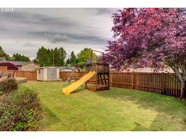 Salem, OR 97306,5619 WALN CREEK CT