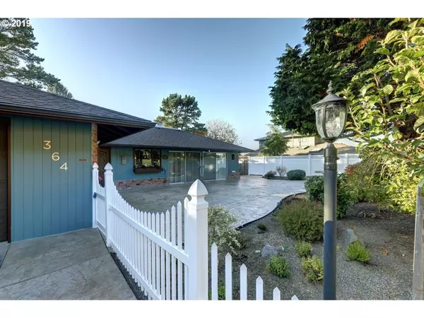 364 Alpine ST, Seaside, OR 97138