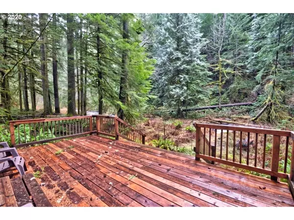 Rhododendron, OR 97049,75202 E ROAD 28B lot 5