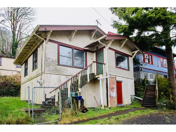 2565 Grand AVE, Astoria, OR 97103