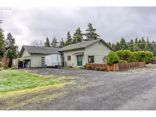 North Bend, OR 97459,93696 BRANCH LN