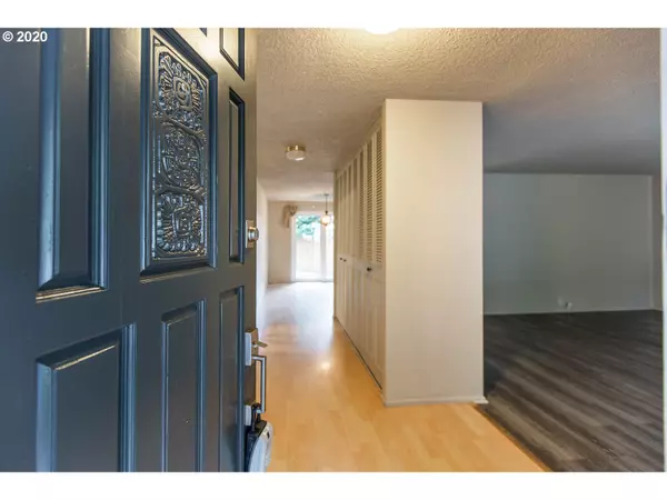 Eugene, OR 97405,2665 E WILSHIRE DR