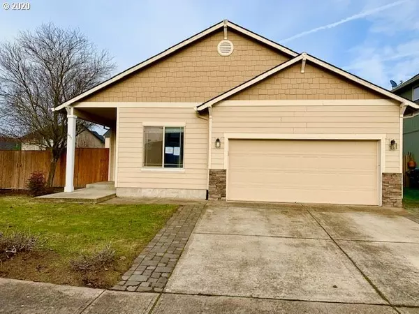 Molalla, OR 97038,653 SHENANDOAH DR