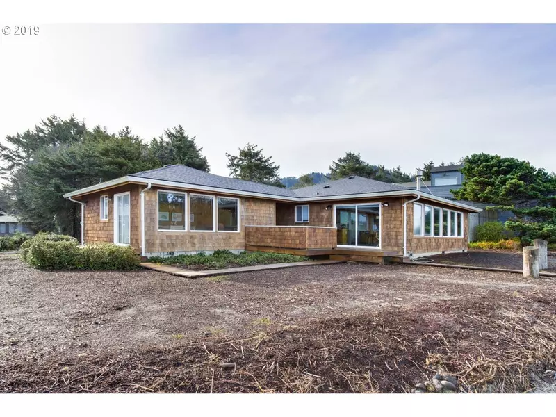 49005 PROPOSAL ROCK LOOP, Neskowin, OR 97149