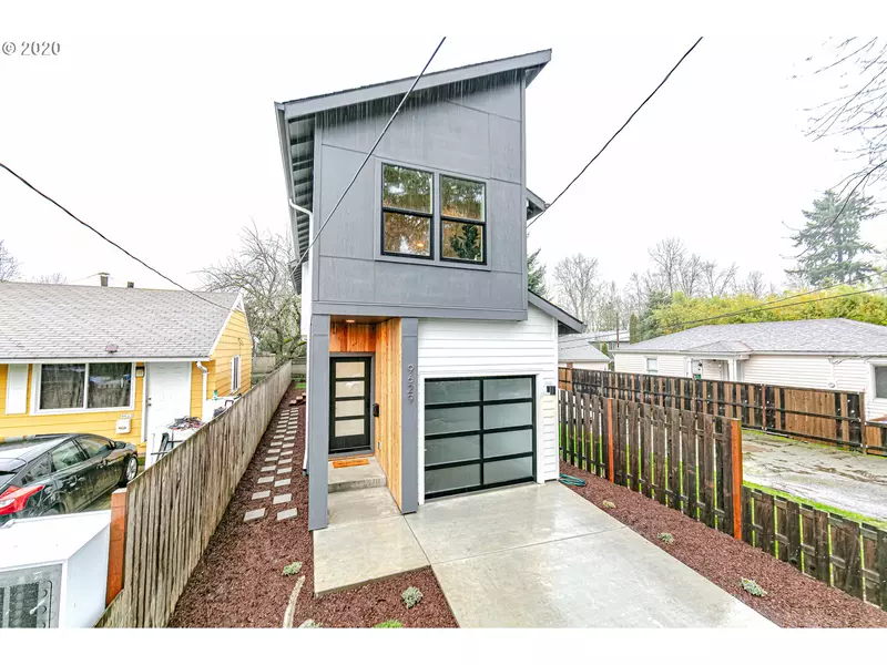 9629 N BERKELEY AVE, Portland, OR 97203