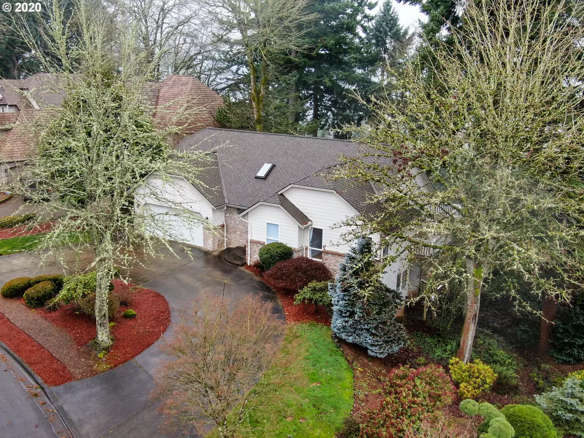 Oregon City, OR 97045,113 DEERBROOK DR