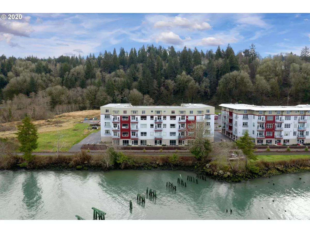 Astoria, OR 97103,3990 Abbey LN #408B