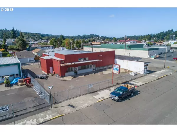 Coos Bay, OR 97420,723 S 2ND ST