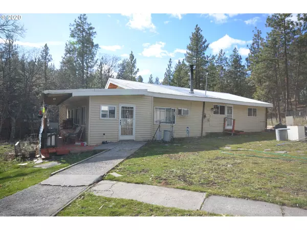 Tygh Valley, OR 97063,174 N CIRCLE DR