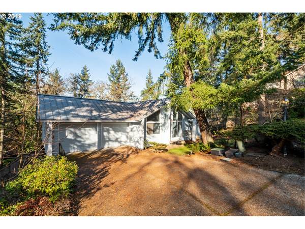 2951 TIMBERLINE DR, Eugene, OR 97405