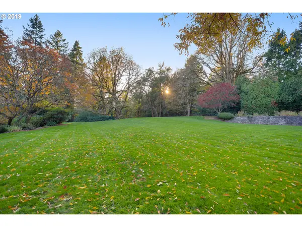 1190 FAIRWAY RD, Lake Oswego, OR 97034