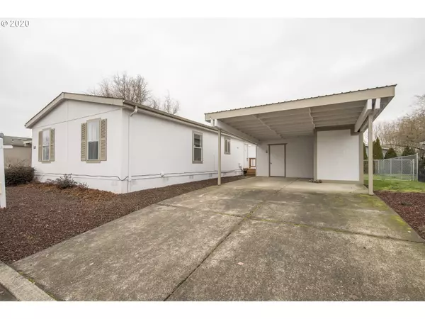 Mc Minnville, OR 97128,1251 SW EMMA DR #188