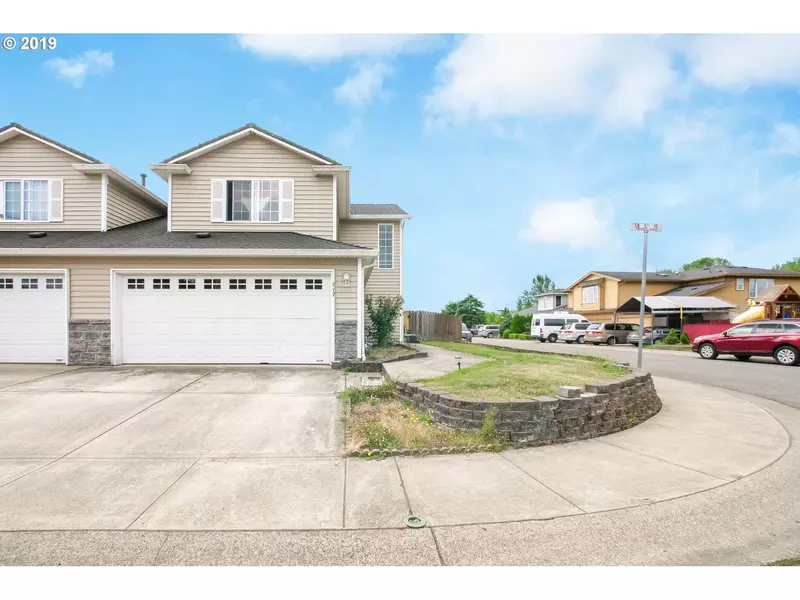 717 SW 13TH ST, Battle Ground, WA 98604