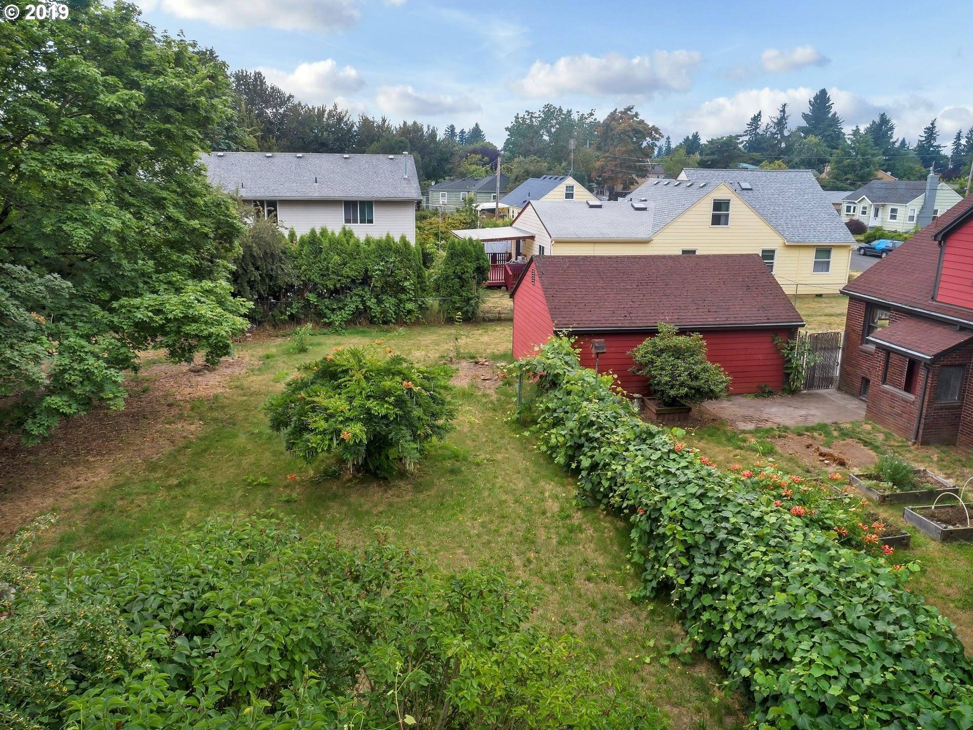 Portland, OR 97233,12418 SE STEPHENS ST