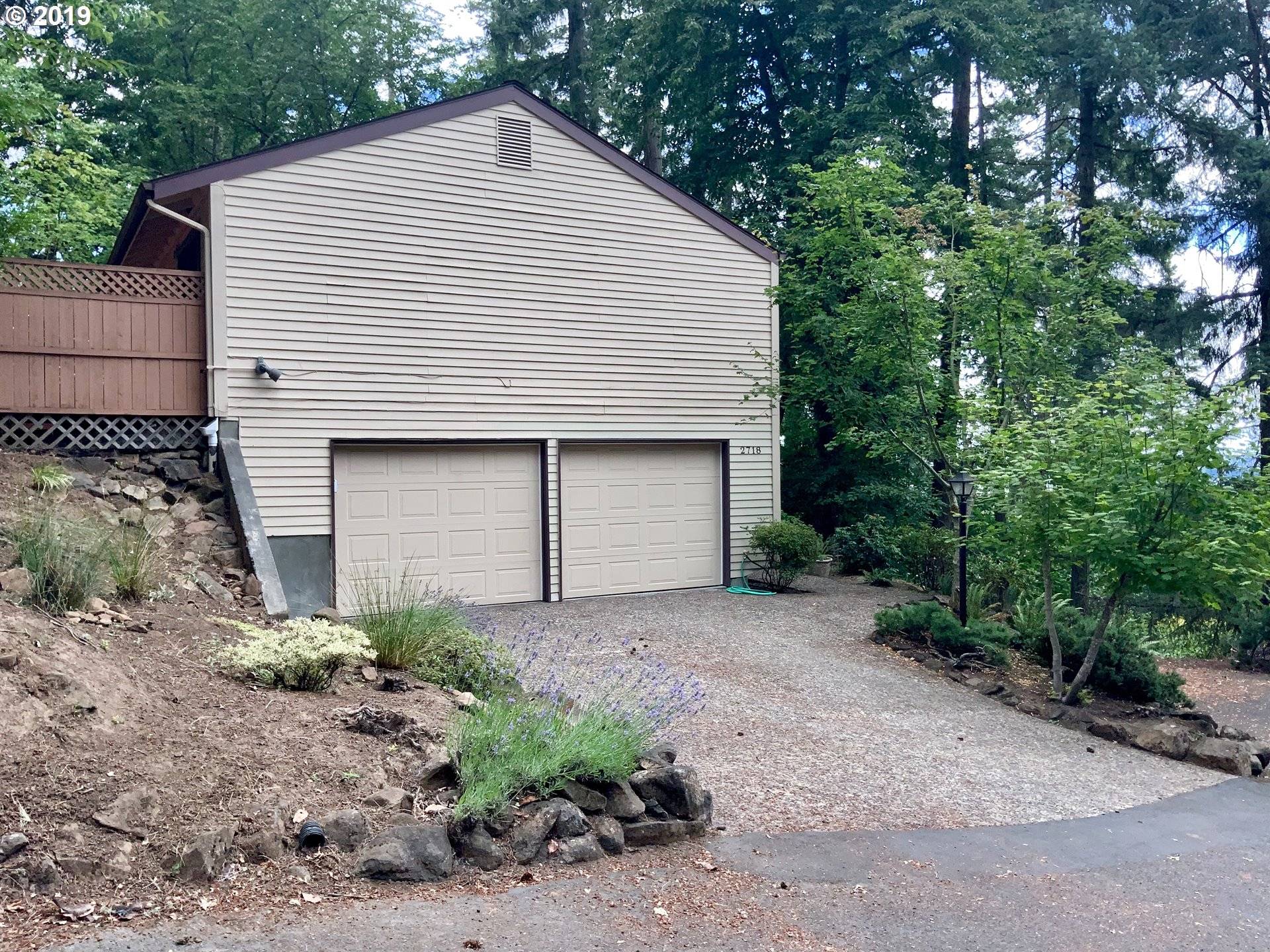 Eugene, OR 97405,2718 TIMBERLINE DR