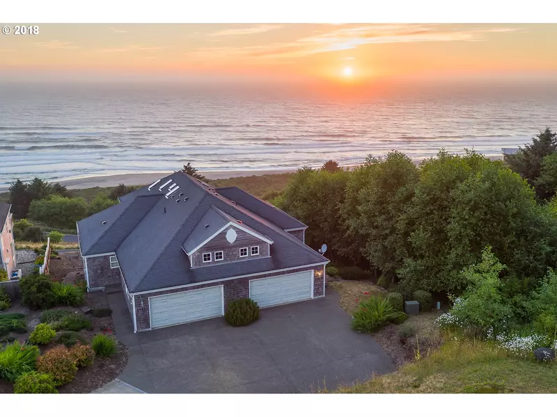 44645 OCEAN VIEW CT, Neskowin, OR 97149