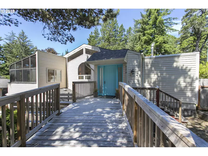 829 THIRD ST, Manzanita, OR 97130