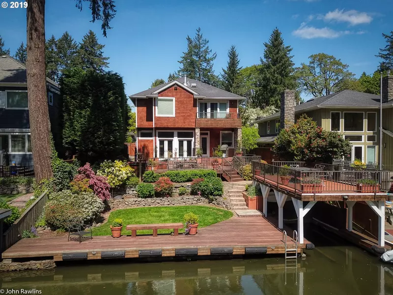 17138 CEDAR RD, Lake Oswego, OR 97034