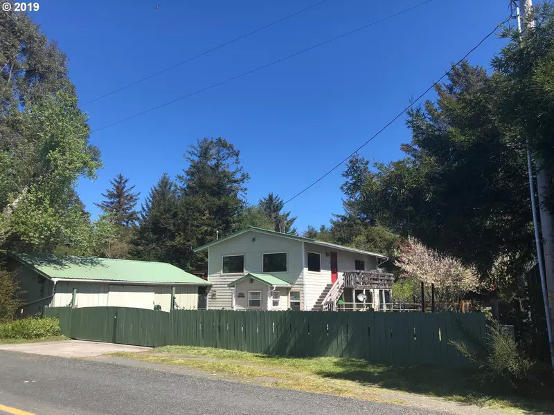 86781 LOWER FOURMILE LN, Bandon, OR 97411