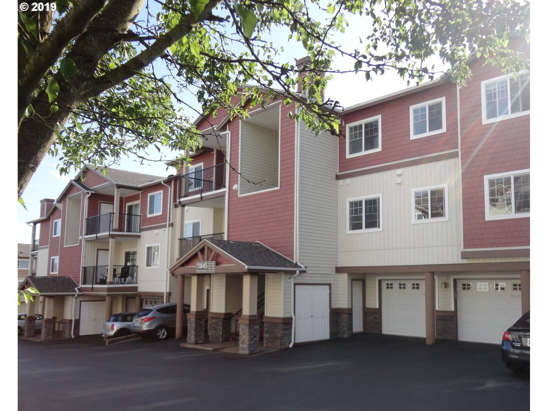 11845 NW STONE MOUNTAIN LN #106, Portland, OR 97229