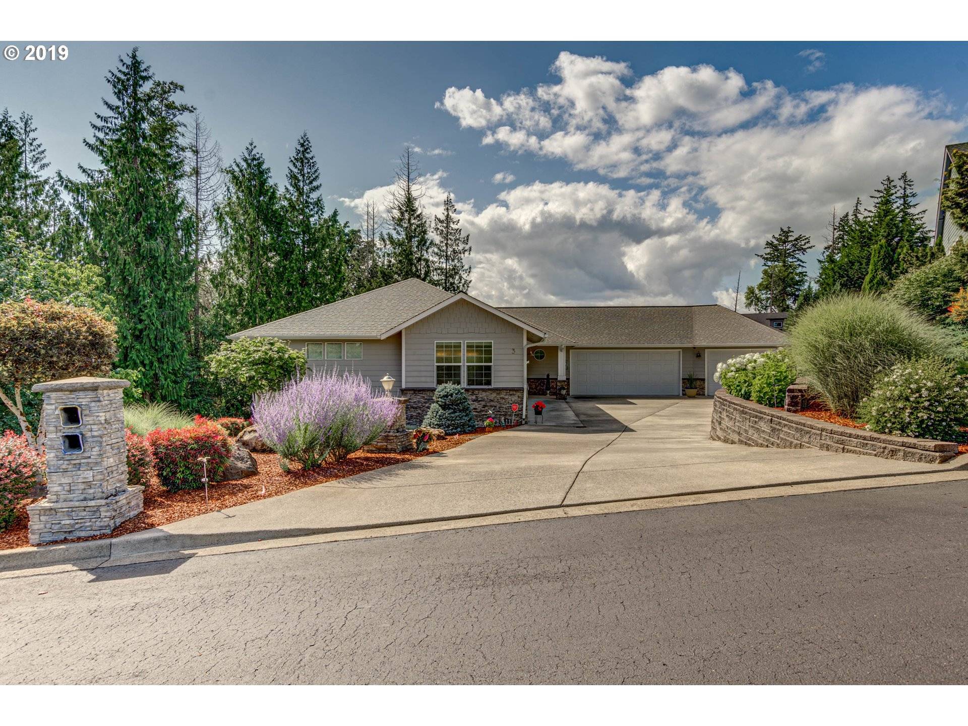 3 FOREST HILL EST, Longview, WA 98632