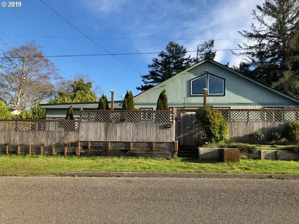 333 N CAMMANN, Coos Bay, OR 97420