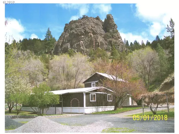 345 S CANYON CITY BLVD, Canyon City, OR 97820