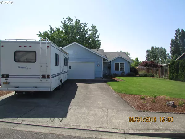 Woodburn, OR 97071,517 COZY WAY