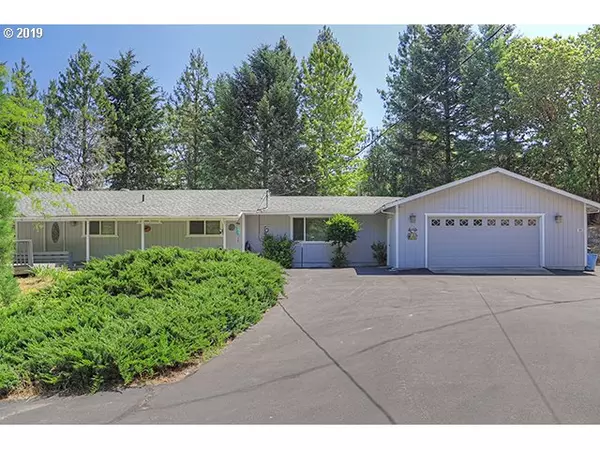 325 HARPER LOOP, Grants Pass, OR 97526