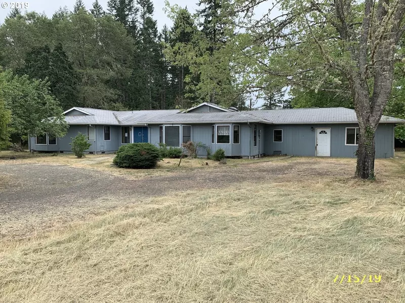 25180 ARNOLD LN, Elmira, OR 97437