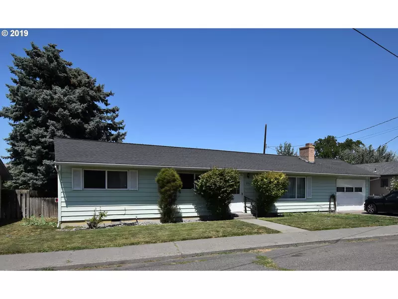 1905 E 13TH ST, The Dalles, OR 97058