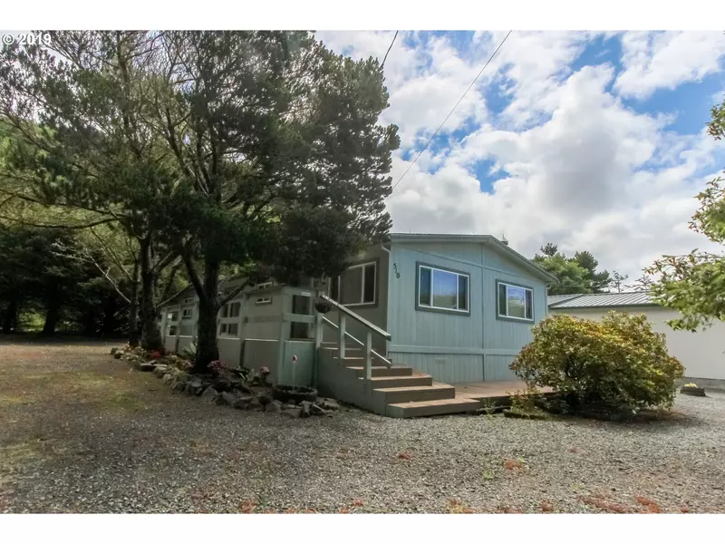 510 S DOLPHIN ST, Rockaway Beach, OR 97136