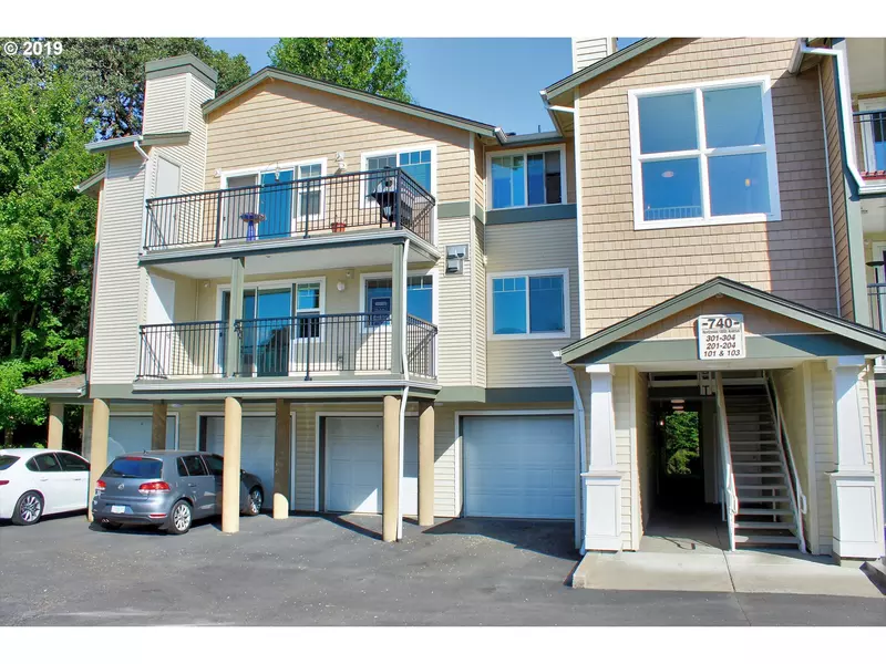 740 NW 185TH AVE #202, Beaverton, OR 97006