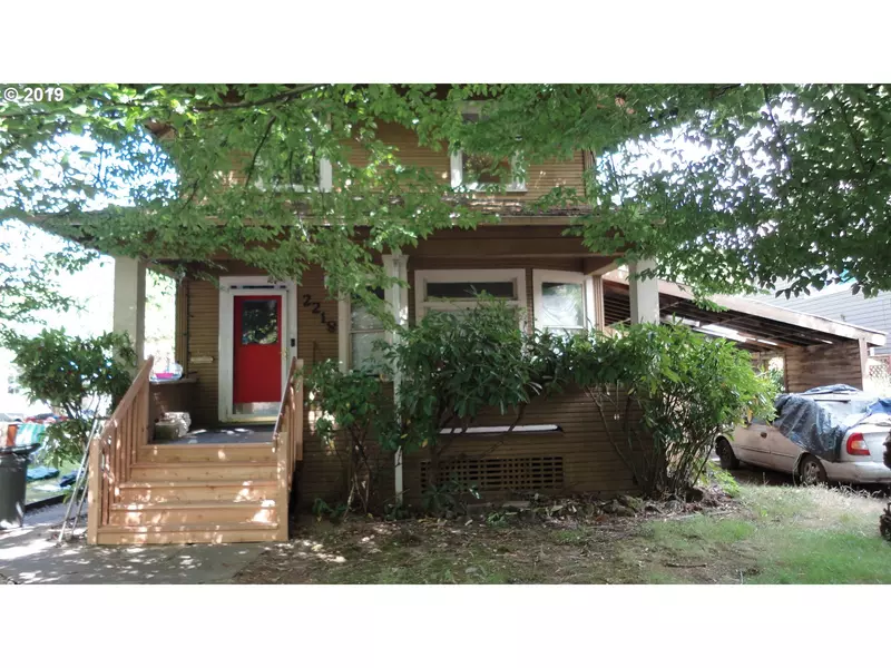 2218 NE 9TH AVE, Portland, OR 97212