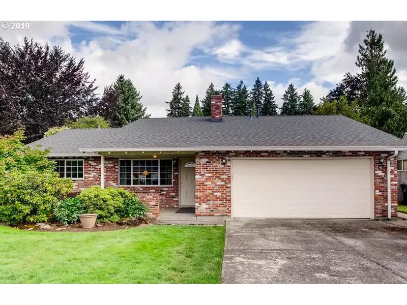 7555 SE CYPRESS AVE, Milwaukie, OR 97267