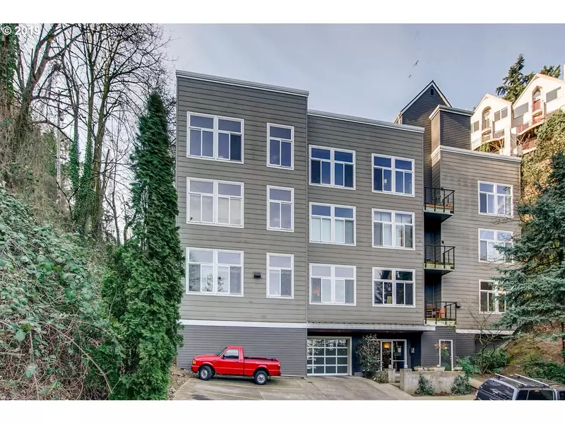 1910 SW 18TH AVE #25, Portland, OR 97201