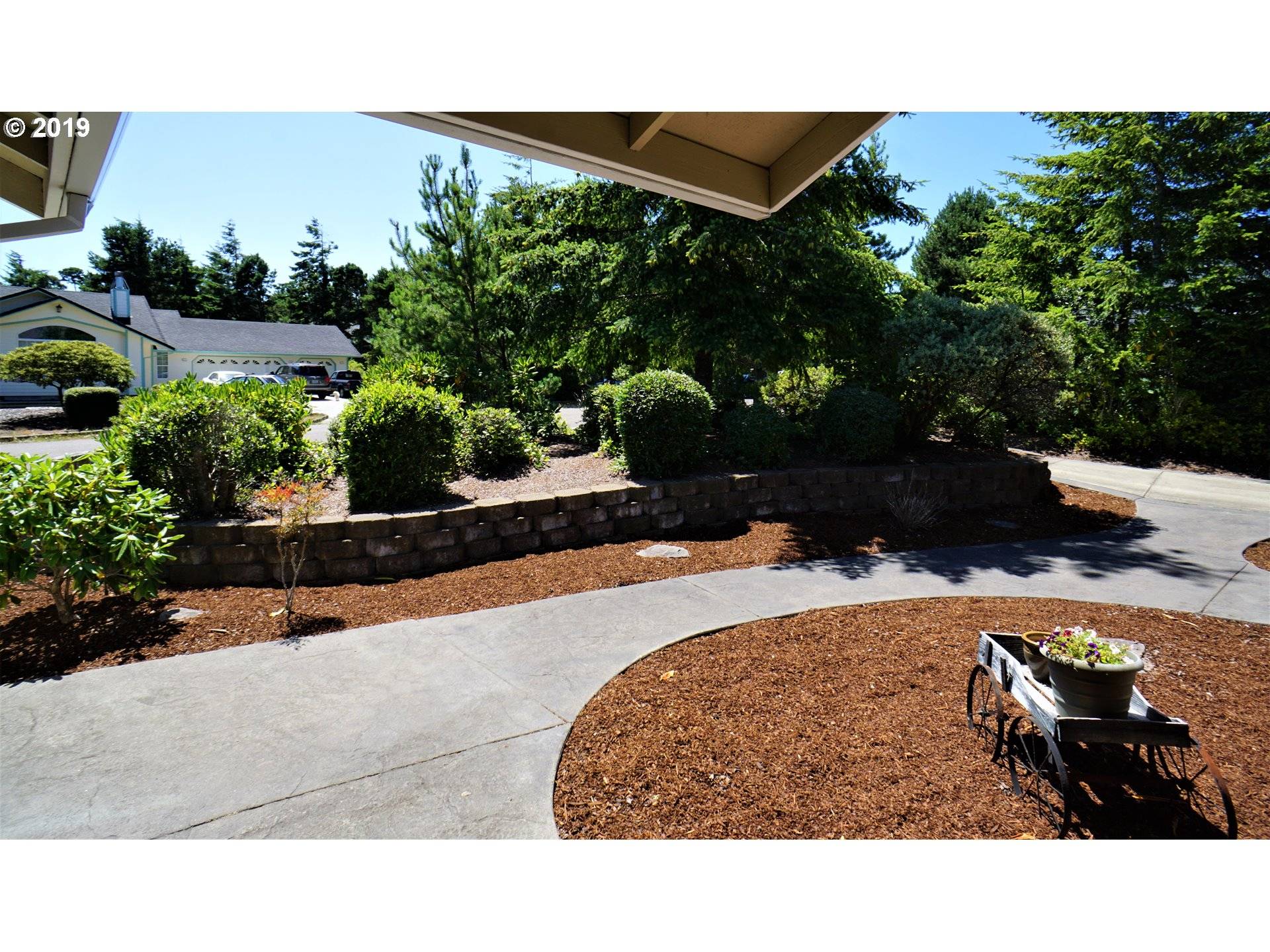 Florence, OR 97439,4951 SANDRIFT CT
