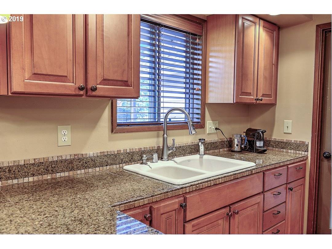 Camas, WA 98607,19402 NE 11TH ST