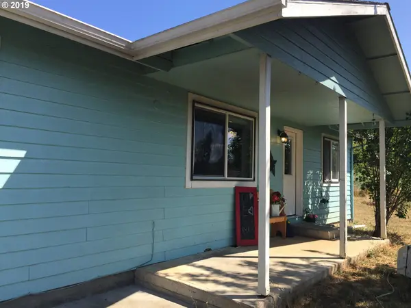 535 S 16TH ST, Cottage Grove, OR 97424