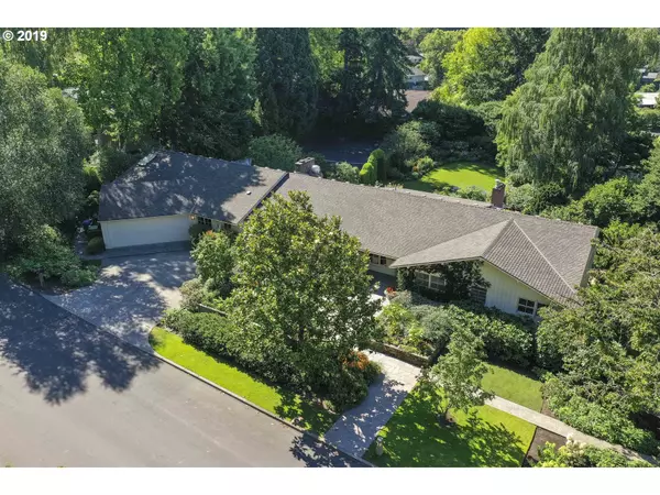 Portland, OR 97221,5040 SW DOWNS VIEW CT